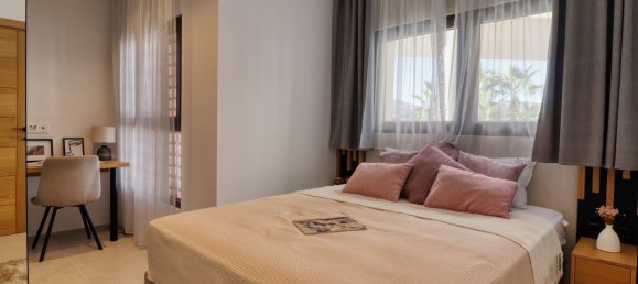 4 bedrooms Penthouse in Estepona, Spain No. 45434 25