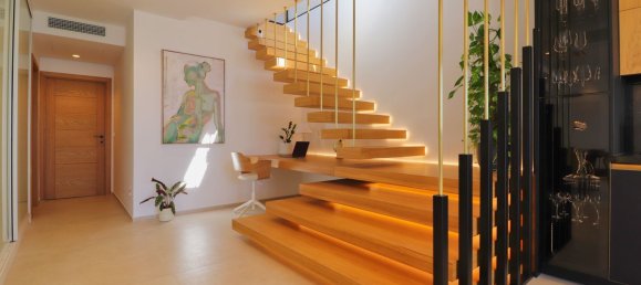 4 bedrooms Penthouse in Estepona, Spain No. 45434 15