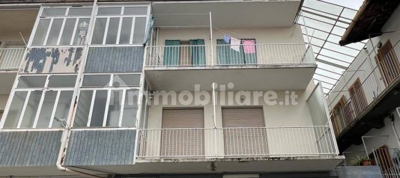 3 bedrooms Apartment in Cuorgnè, Italy No. 201317 4