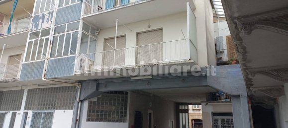 3 bedrooms Apartment in Cuorgnè, Italy No. 201317 7
