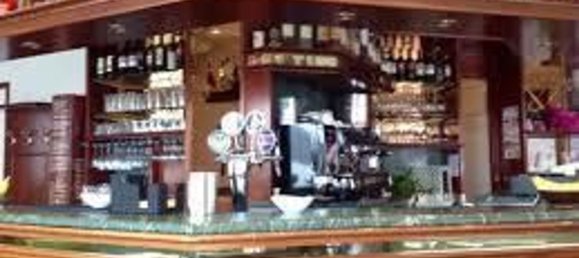 240m² Commercial property in Lucca, Italy No. 25658 11