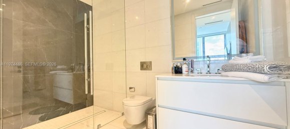 1 dormitorio propiedad comercial en alquiler en Miami, Miami-Dade, Florida, USA № 614546 13