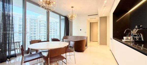 1 dormitorio propiedad comercial en alquiler en Miami, Miami-Dade, Florida, USA № 614546 2