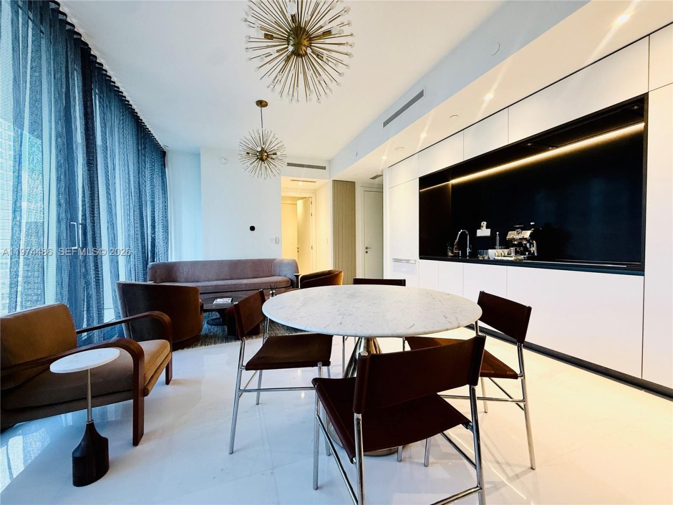 1 dormitorio propiedad comercial en alquiler en Miami, Miami-Dade, Florida, USA № 614546