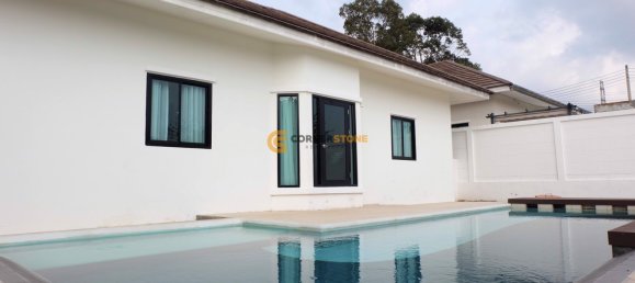 225m² House in Bang Sare, Thailand No. 26895 3