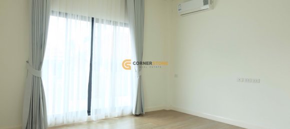 225m² House in Bang Sare, Thailand No. 26895 15