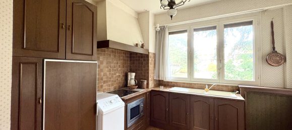 3 bedrooms Apartment in Angers, France No. 299926 2