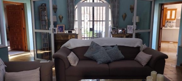 5 bedrooms Villa in Algorfa, Spain No. 12189 11