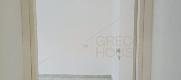 3-salle Appartement à Gallarate, Italy No. 5466 14