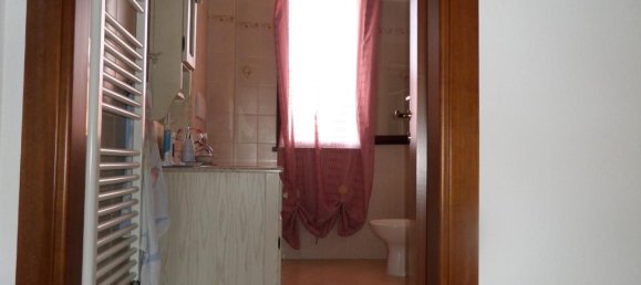 Квартира с 5 комнатами в Монтополи ин Валь д’Арно, Италия № 117486 27