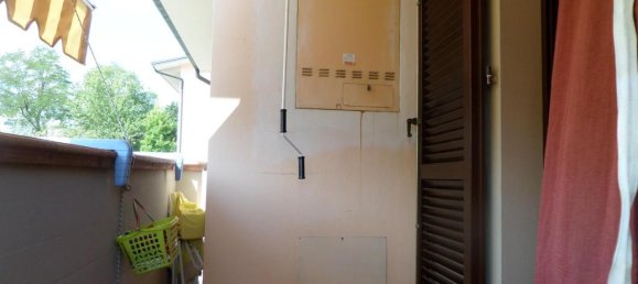 Квартира с 5 комнатами в Монтополи ин Валь д’Арно, Италия № 117486 16