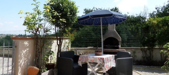 Квартира с 5 комнатами в Монтополи ин Валь д’Арно, Италия № 117486 4