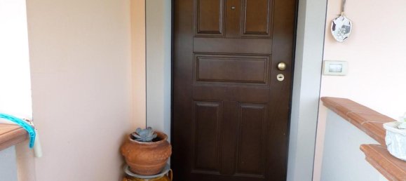 Квартира с 5 комнатами в Монтополи ин Валь д’Арно, Италия № 117486 11