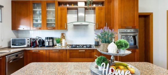 4 bedrooms Villa in Albufeira, Portugal No. 204582 16