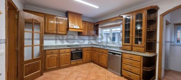 4 bedrooms Villa in Lourinha, Portugal No. 86644 6