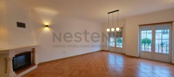 4 bedrooms Villa in Lourinha, Portugal No. 86644 3