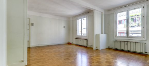 2 bedrooms Apartment in Paris, France No. 167435 4