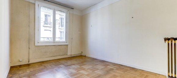 2 bedrooms Apartment in Paris, France No. 167435 10