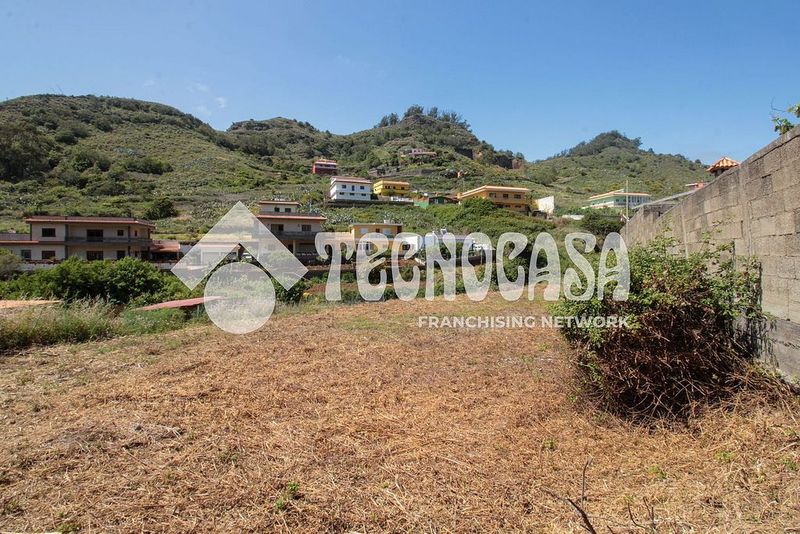 Terrain à Tenerife, Spain 217m² No. 244085