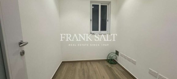 3 Schlafzimmer Wohnung in Xaghra, Malta, Nr. 6123 11