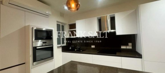 3 Schlafzimmer Wohnung in Xaghra, Malta, Nr. 6123 5