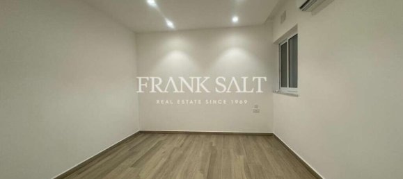 3 Schlafzimmer Wohnung in Xaghra, Malta, Nr. 6123 12