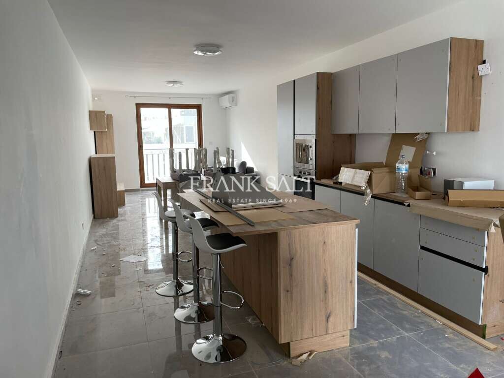 2 Schlafzimmer Wohnung in Saint Julian's, Malta, Nr. 4551