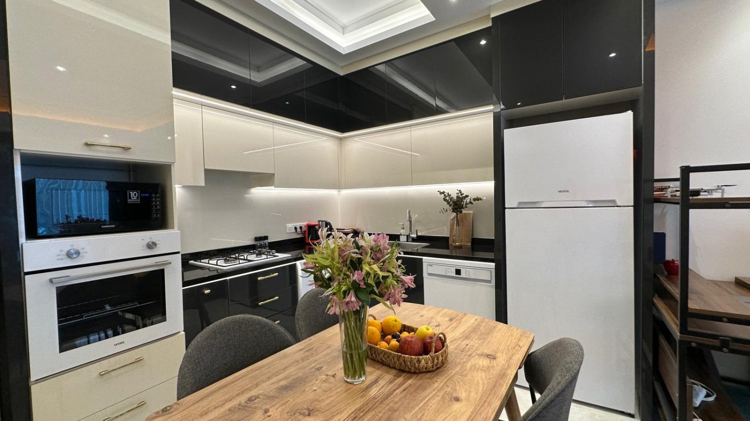 Apartment 1+1 in Mahmutlar, Turkey No. 16507