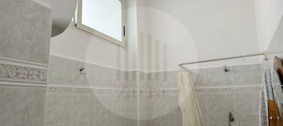 2 rooms Apartment in Bari, Italy No. 164194 8