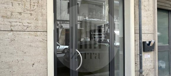 2 rooms Apartment in Bari, Italy No. 164194 2