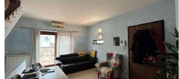 Дом с 3 комнатами в Помеция, Италия № 12627 14