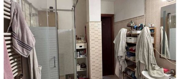 Дом с 3 комнатами в Помеция, Италия № 12627 19