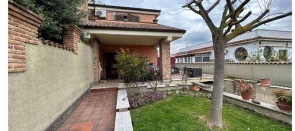 Дом с 3 комнатами в Помеция, Италия № 12627 29