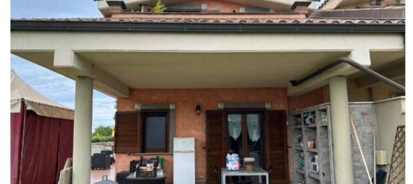 Дом с 3 комнатами в Помеция, Италия № 12627 27