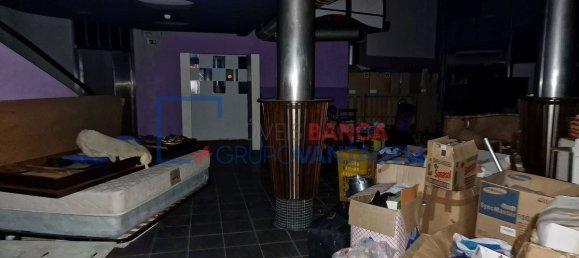 374m² Building in Brotas, Portugal No. 91683 9