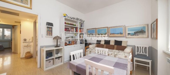 3 rooms Apartment in Rome, Italy No. 35689 4