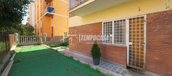 3 rooms Apartment in Rome, Italy No. 35689 21