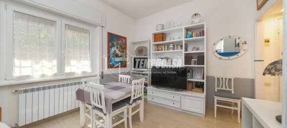 3 rooms Apartment in Rome, Italy No. 35689 7