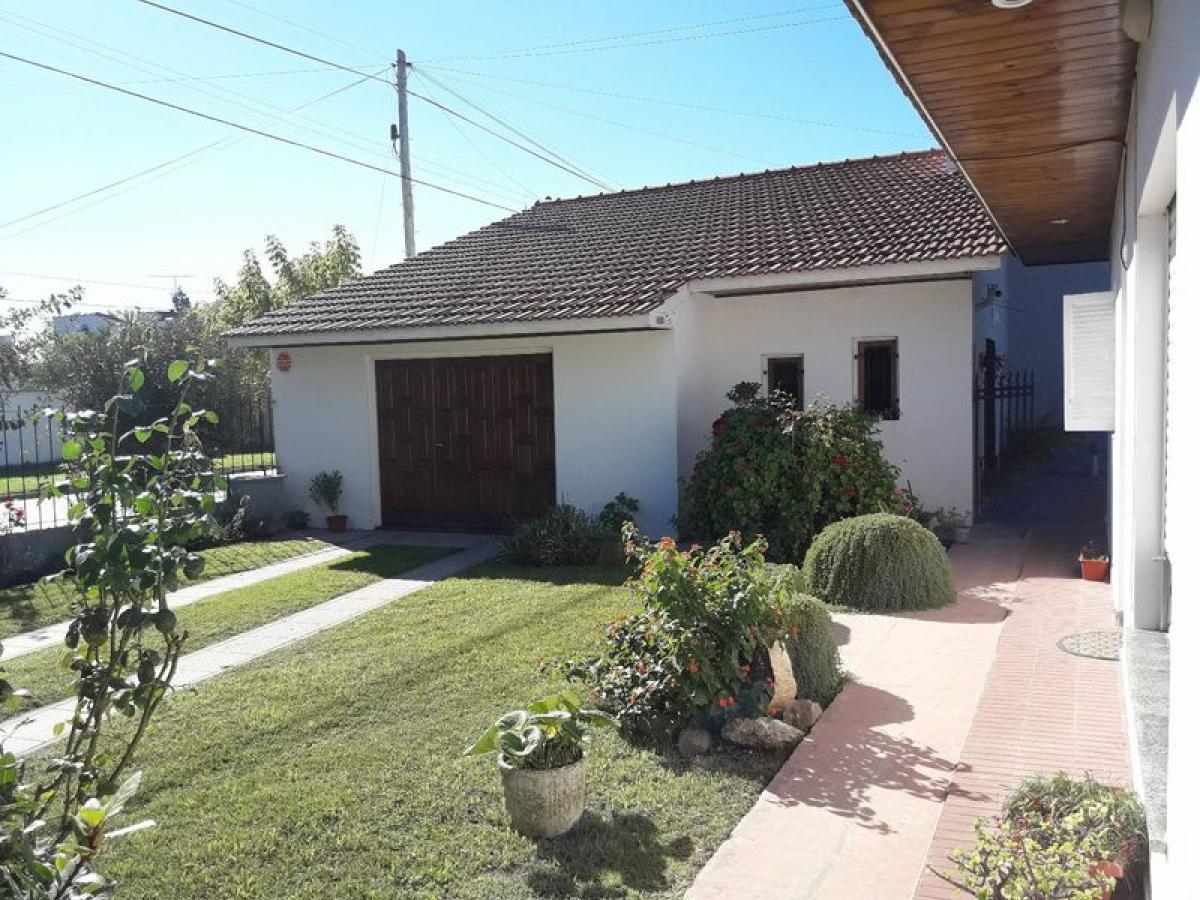 2 Schlafzimmer Haus in Buenos Aires, Argentina, Nr. 89398