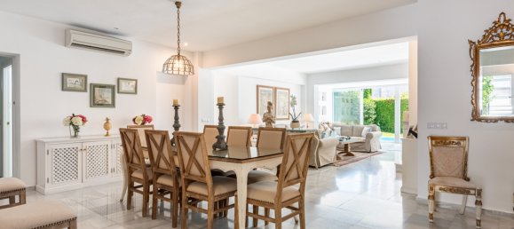 7 bedrooms Villa in Marbella, Spain No. 276745 9