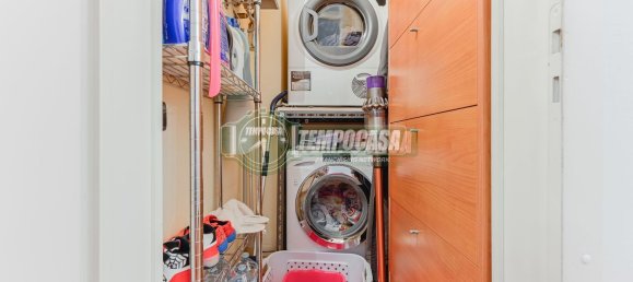 3-salle Appartement à Stezzano, Italy No. 145789 14