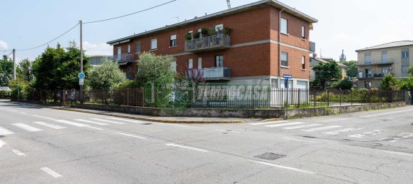 3-salle Appartement à Stezzano, Italy No. 145789 25