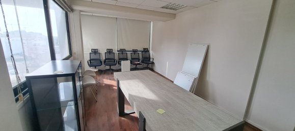 Офис с 3 комнатами в Ларнака, Кипр № 26056 5