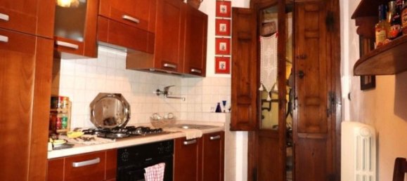 6غرفة منزل في Montevarchi, Italy رقم 142859 20