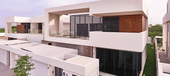 Villa de 5 dormitorios en Yas Island, UAE No. 9072 4