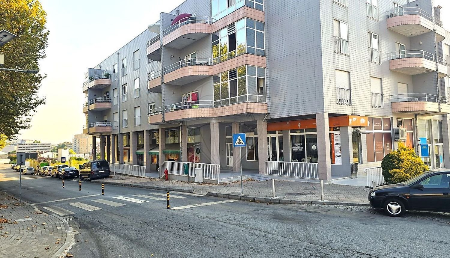 103m² Commercial property in Vila Nova de Famalicao, Portugal No. 245282