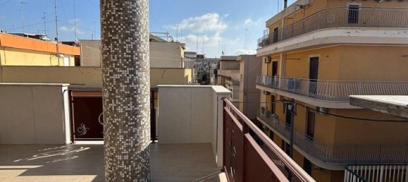 Apartamento de 4 habitaciónes en Massafra, Italy No. 128777 8