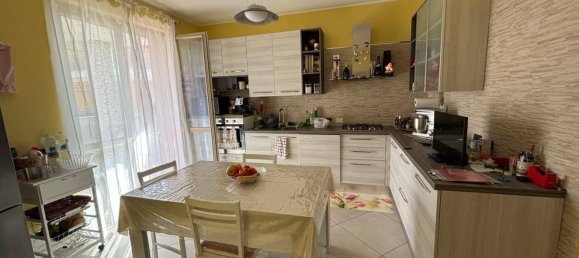 Apartamento de 4 habitaciónes en Massafra, Italy No. 128777 3