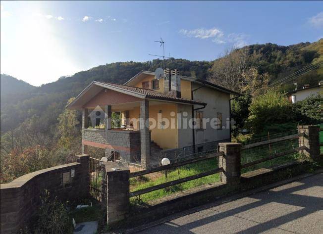 2 bedrooms Villa in Foresto Sparso, Italy No. 314368