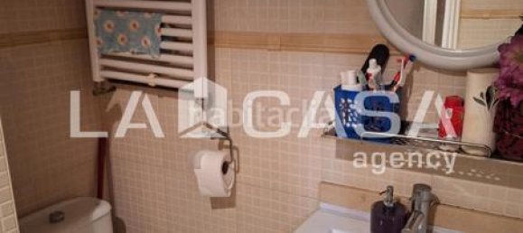 Apartamento T3 em Santa Coloma de Gramenet, Spain N.º 143277 21